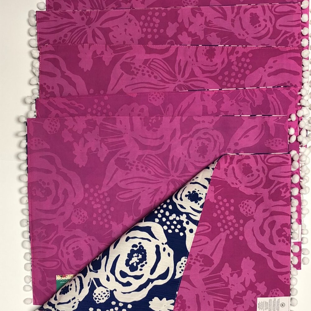 4 Pioneer Woman Placemats Celia Pom Pom 14x19 Reversible Cobalt Blue Pink Floral - Picture 7 of 9
